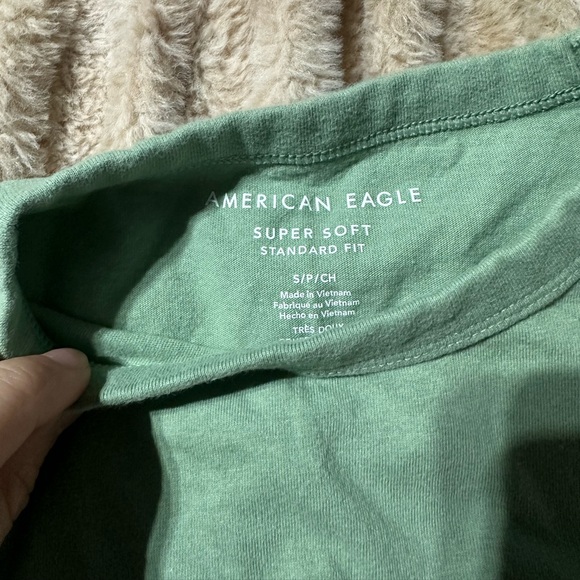NEW Men’s American Eagle Tshirts Set of 2. Size Small. - Picture 3 of 5